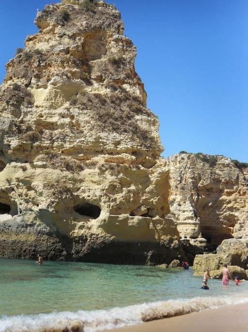 Apartamento Encantador A 100M Da Praia Carvoeiro  Exterior photo